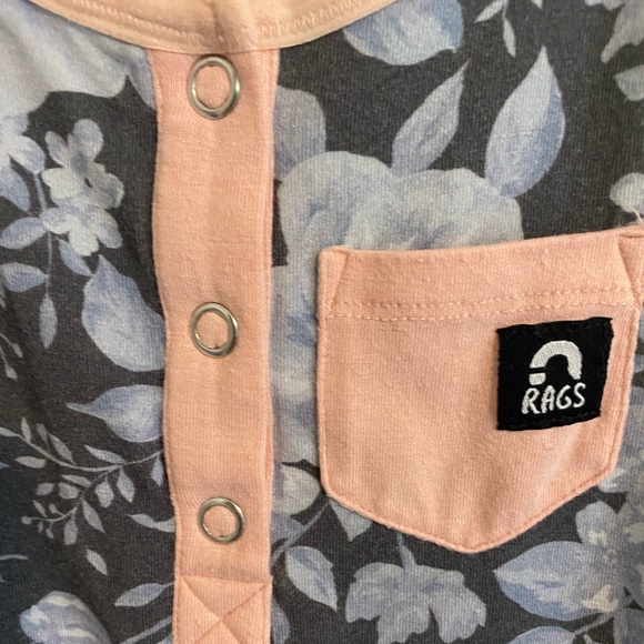 Rags to Raches Romper (6-12 Months) - Picture 6 of 6